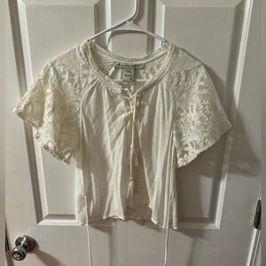 Cute blouse!!